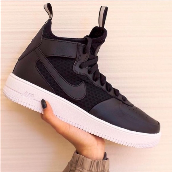 nike ultraforce black